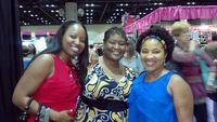 Me In The Middle At The Souther Women Show.