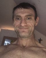 Gibbo09876